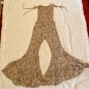 STORIA Smock Tiered Flare Bell Bottom Ditsy Floral Jumpsuit Womens M Boho Festiv